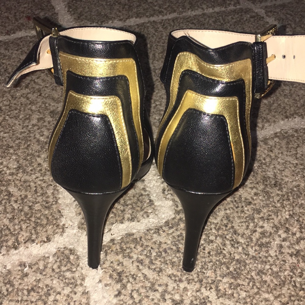 Nine West - Picture 6 of 7